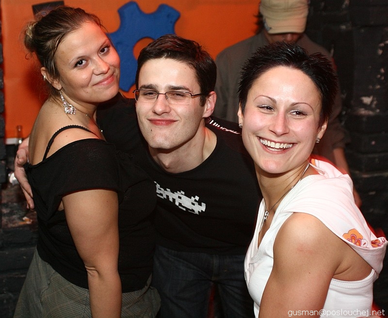 POSLOUCHEJ.NET B-DAY PARTY - Pátek 20. 4. 2007