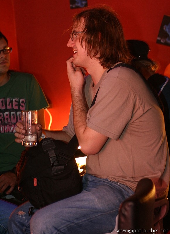 POSLOUCHEJ.NET B-DAY PARTY - Pátek 20. 4. 2007