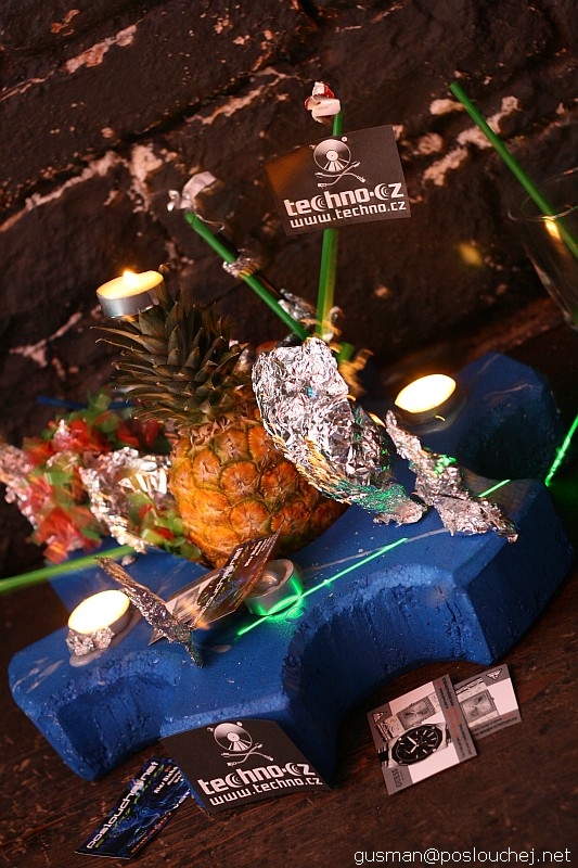 POSLOUCHEJ.NET B-DAY PARTY - Pátek 20. 4. 2007