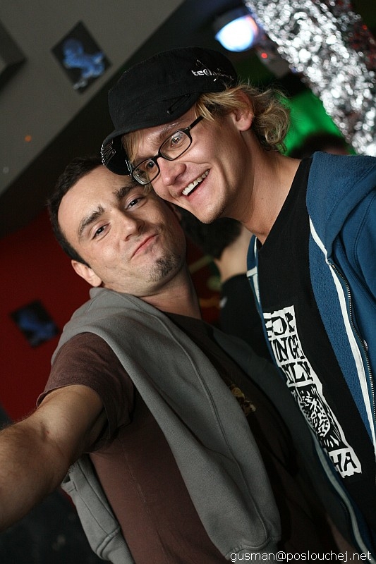 POSLOUCHEJ.NET B-DAY PARTY - Pátek 20. 4. 2007