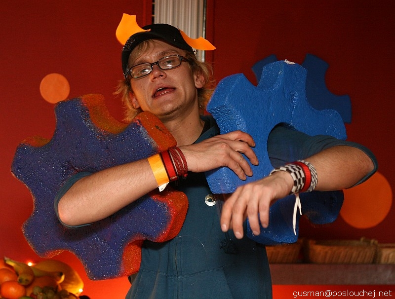 POSLOUCHEJ.NET B-DAY PARTY - Pátek 20. 4. 2007