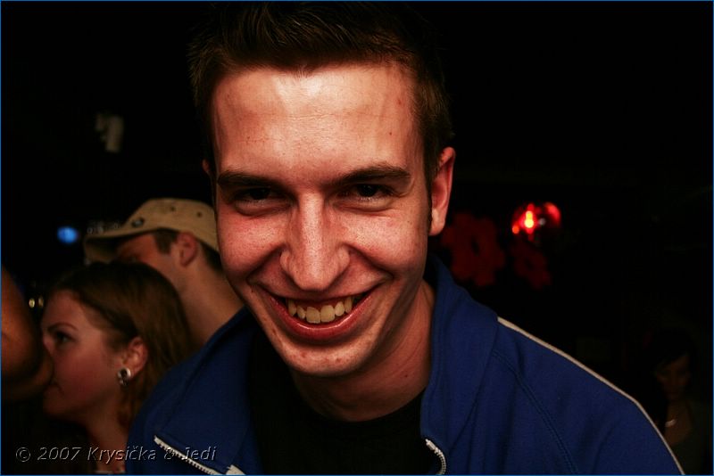 POSLOUCHEJ.NET B-DAY PARTY - Pátek 20. 4. 2007