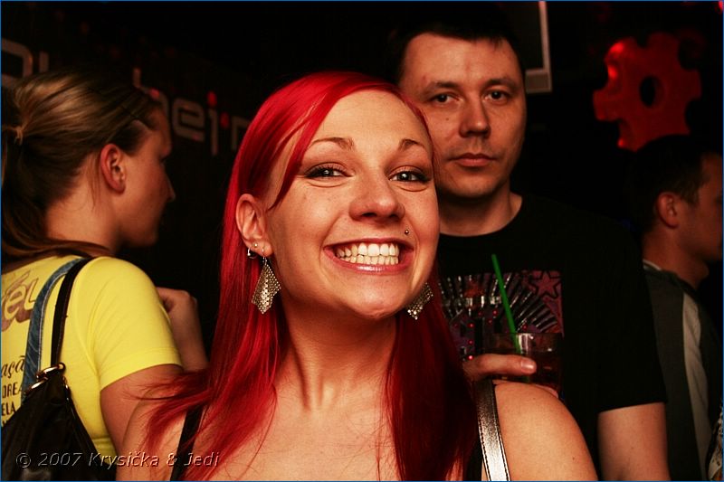 POSLOUCHEJ.NET B-DAY PARTY - Pátek 20. 4. 2007
