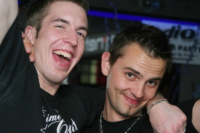 POSLOUCHEJ.NET B-DAY PARTY - Pátek 20. 4. 2007