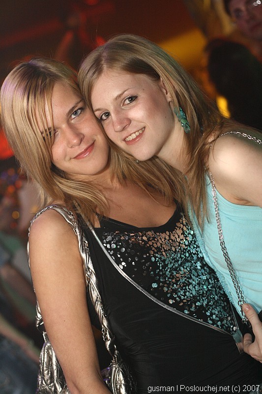 VIBE - 1. NAROZENINY  - Pátek 4. 5. 2007