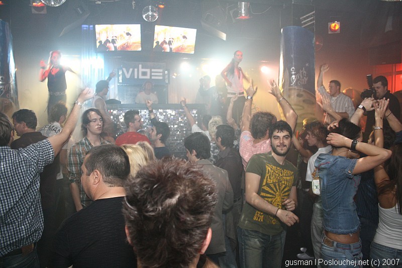 VIBE - 1. NAROZENINY  - Pátek 4. 5. 2007