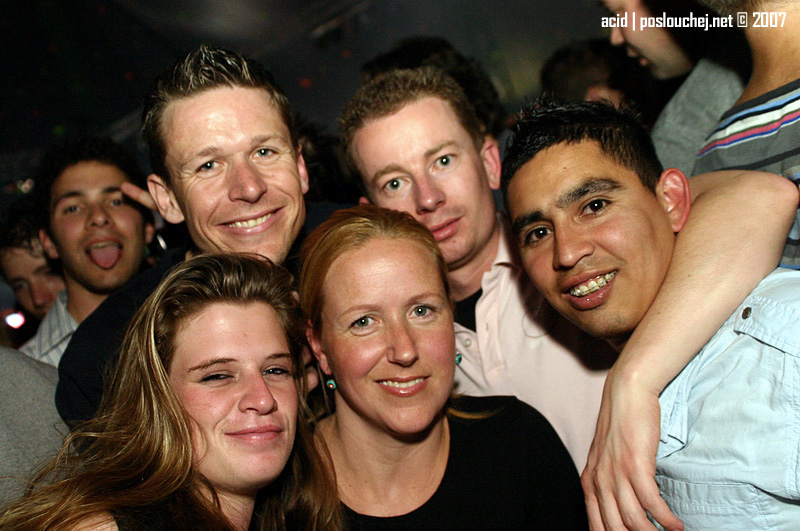 A STATE OF TRANCE 300 - Čtvrtek 17. 5. 2007