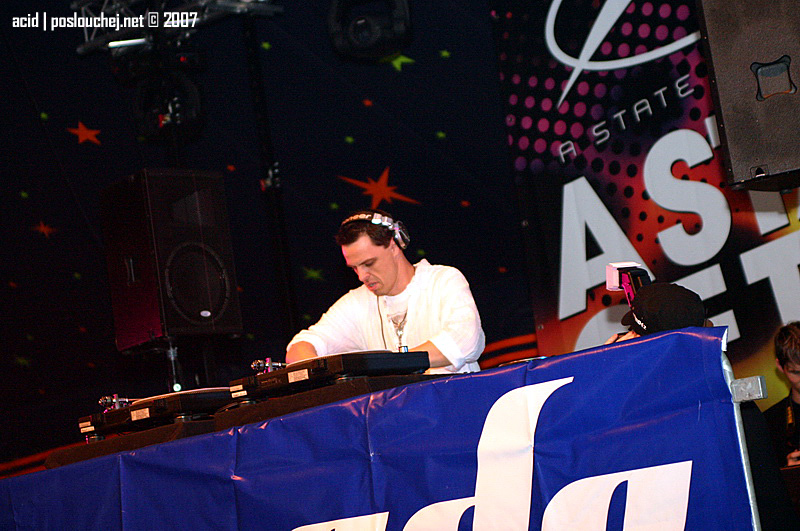 A STATE OF TRANCE 300 - Čtvrtek 17. 5. 2007