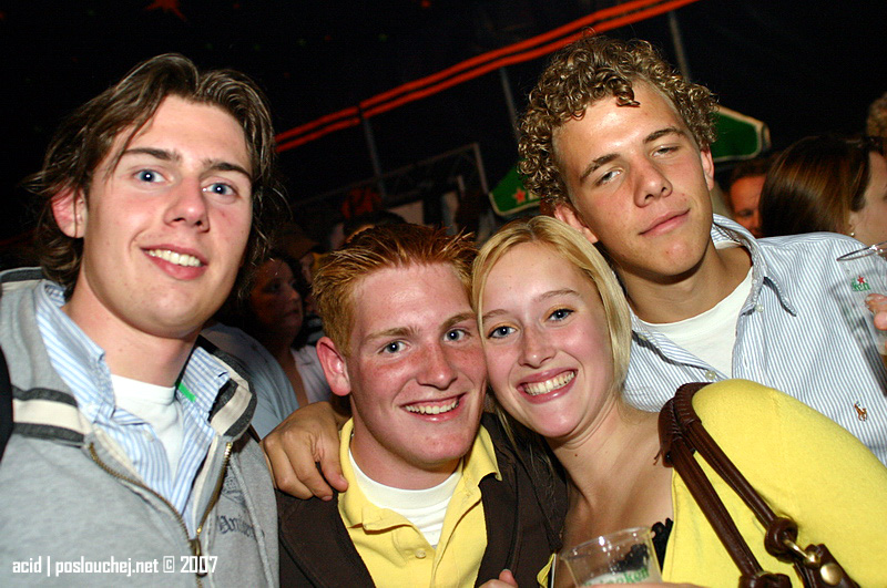 A STATE OF TRANCE 300 - Čtvrtek 17. 5. 2007