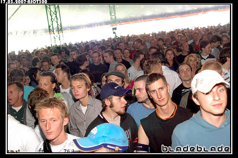 A STATE OF TRANCE 300 - Čtvrtek 17. 5. 2007