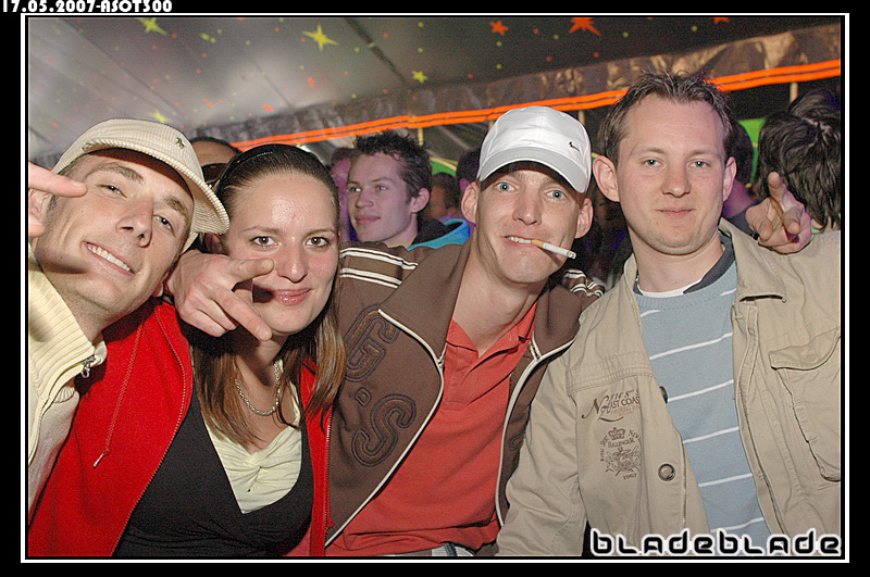 A STATE OF TRANCE 300 - Čtvrtek 17. 5. 2007