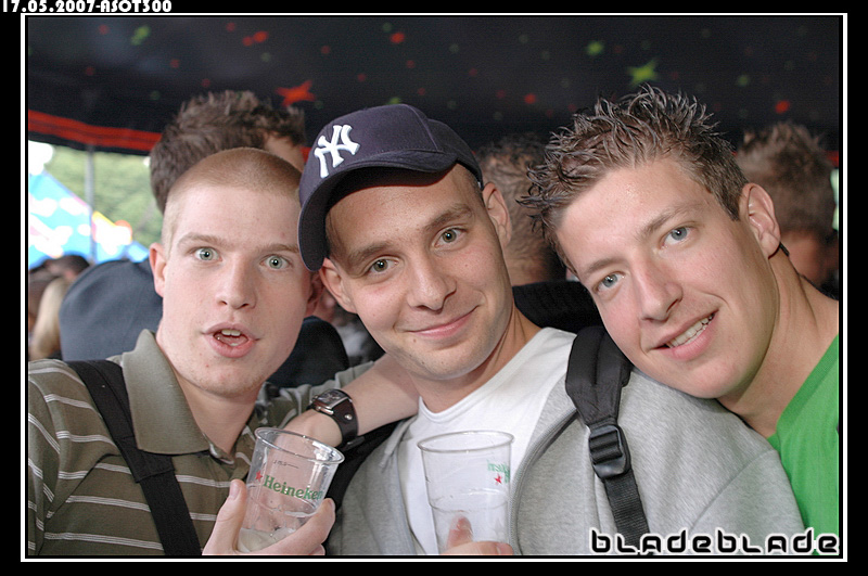 A STATE OF TRANCE 300 - Čtvrtek 17. 5. 2007