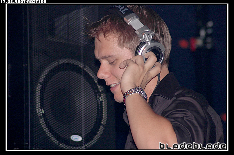 A STATE OF TRANCE 300 - Čtvrtek 17. 5. 2007