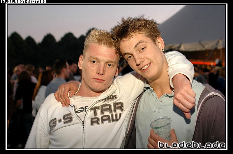 A STATE OF TRANCE 300 - Čtvrtek 17. 5. 2007