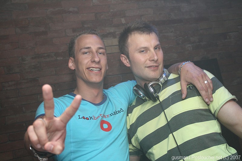 FASHION NIGHT - Čtvrtek 17. 5. 2007