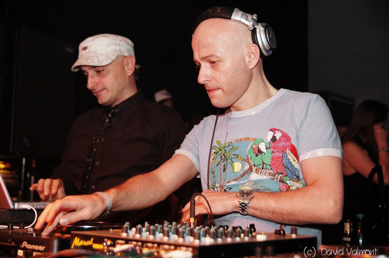 CYBERNIGHT - Pátek 18. 5. 2007