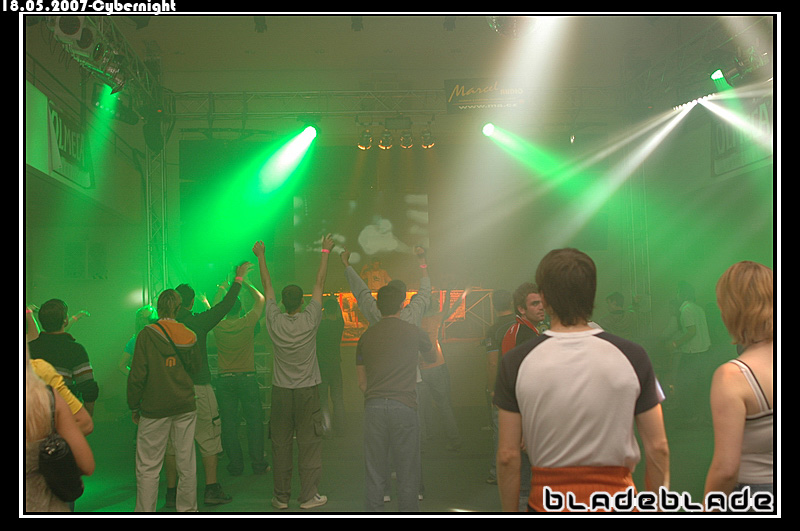 CYBERNIGHT - Pátek 18. 5. 2007