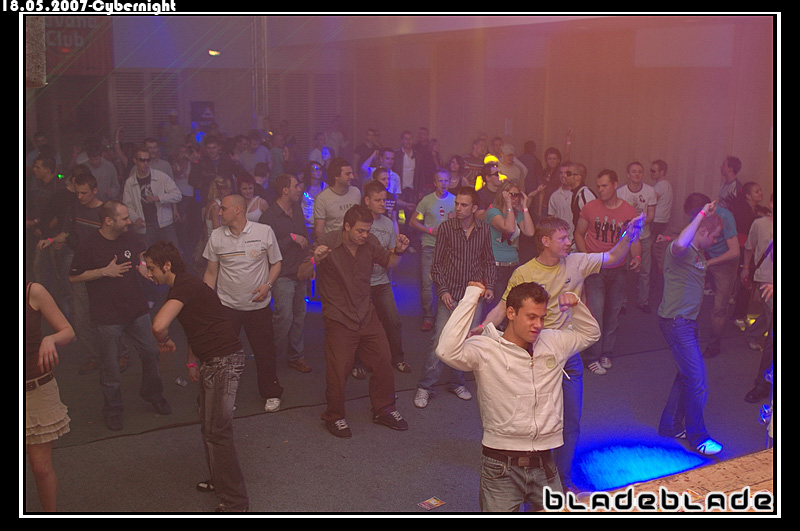 CYBERNIGHT - Pátek 18. 5. 2007