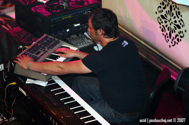 ELECTRONIC BEATS - Čtvrtek 24. 5. 2007