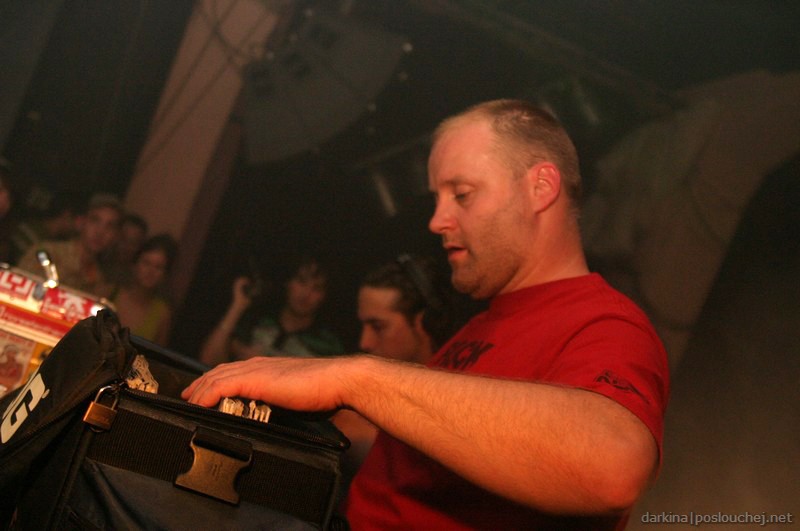 ULTIMA - Pátek 25. 5. 2007