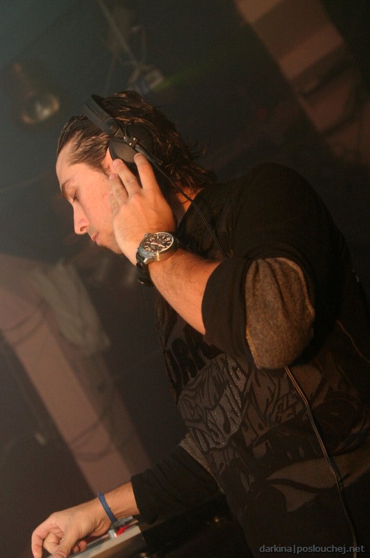 ULTIMA - Pátek 25. 5. 2007
