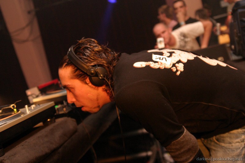 ULTIMA - Pátek 25. 5. 2007