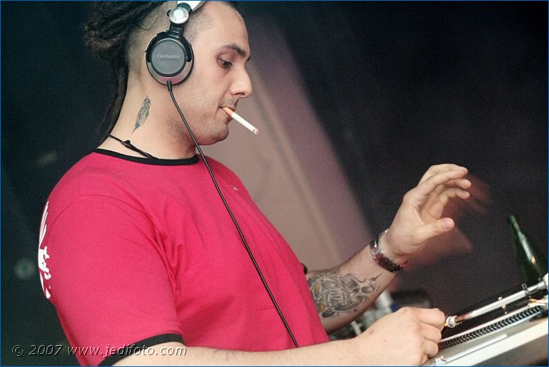ULTIMA - Pátek 25. 5. 2007