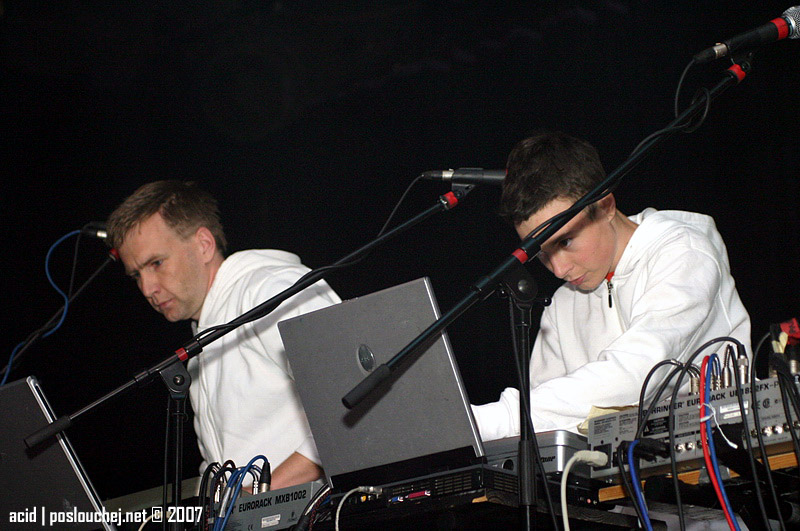 FREE MONDAYS - Pondělí 28. 5. 2007
