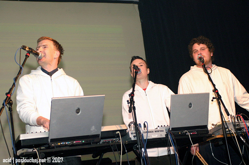 FREE MONDAYS - Pondělí 28. 5. 2007