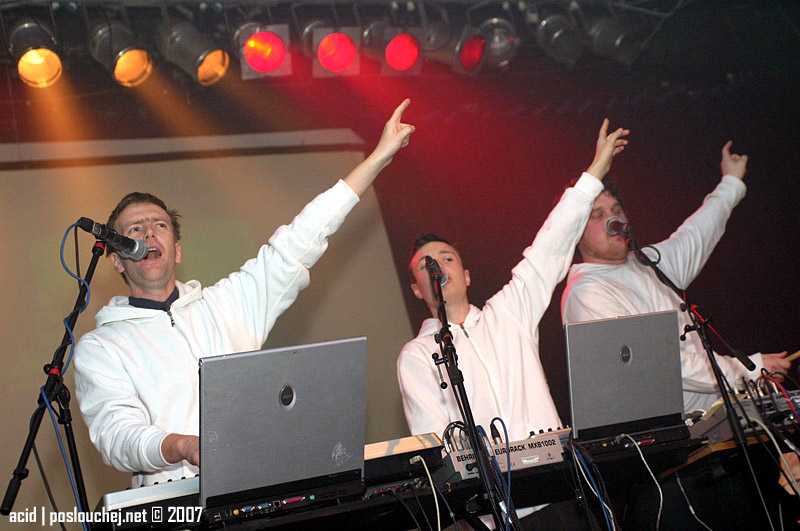 FREE MONDAYS - Pondělí 28. 5. 2007