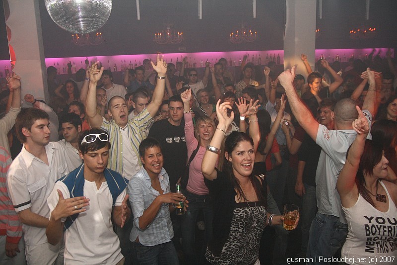 WARM UP SENSATION WHITE  - Pátek 1. 6. 2007