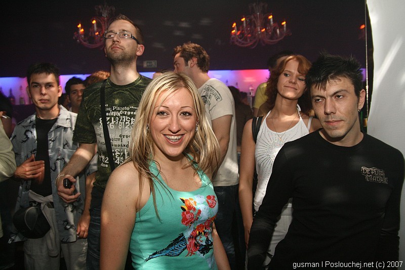 WARM UP SENSATION WHITE  - Pátek 1. 6. 2007