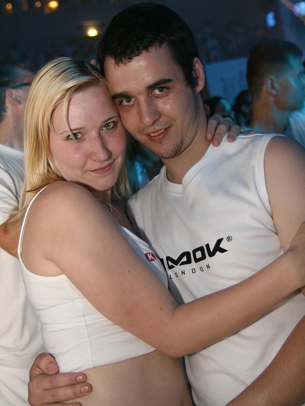 SENSATION WHITE - Sobota 2. 6. 2007