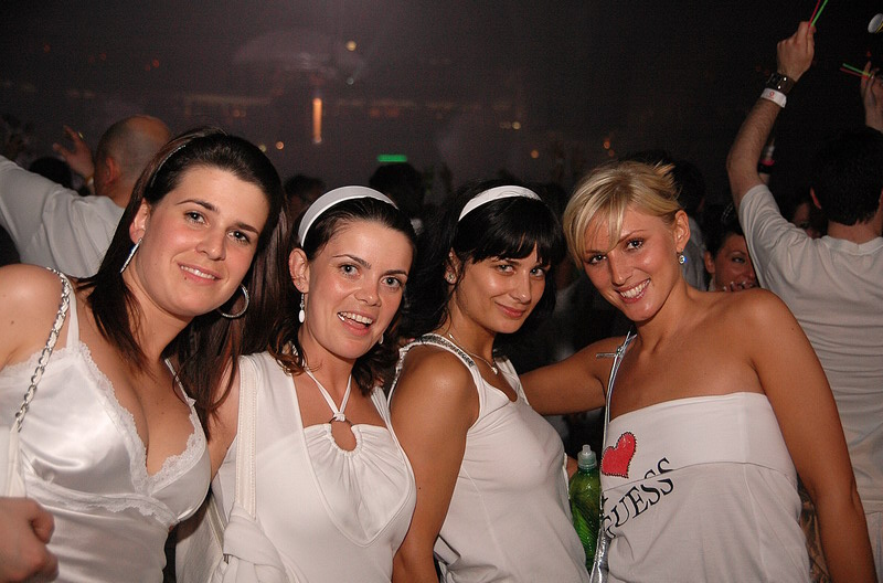 SENSATION WHITE - Sobota 2. 6. 2007