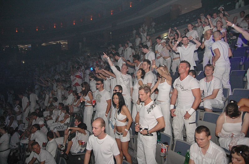 SENSATION WHITE - Sobota 2. 6. 2007