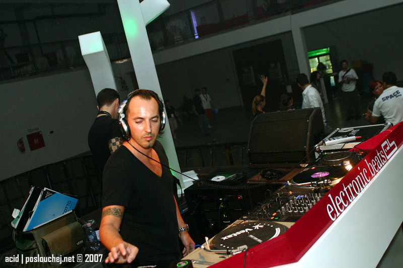 ‘electronic beats’ (HU) - Sobota 9. 6. 2007