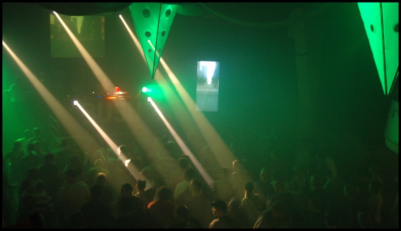 BUSH 15* ROXY EDITION - Pátek 29. 6. 2007