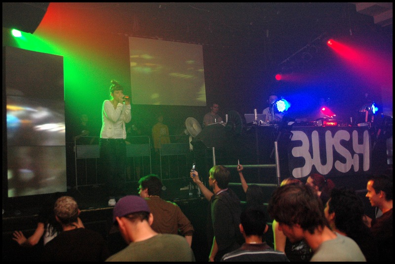 BUSH 15* ROXY EDITION - Pátek 29. 6. 2007