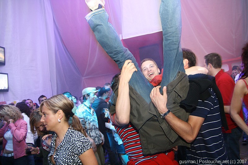 mtv party - 29.6.07 - druha cast