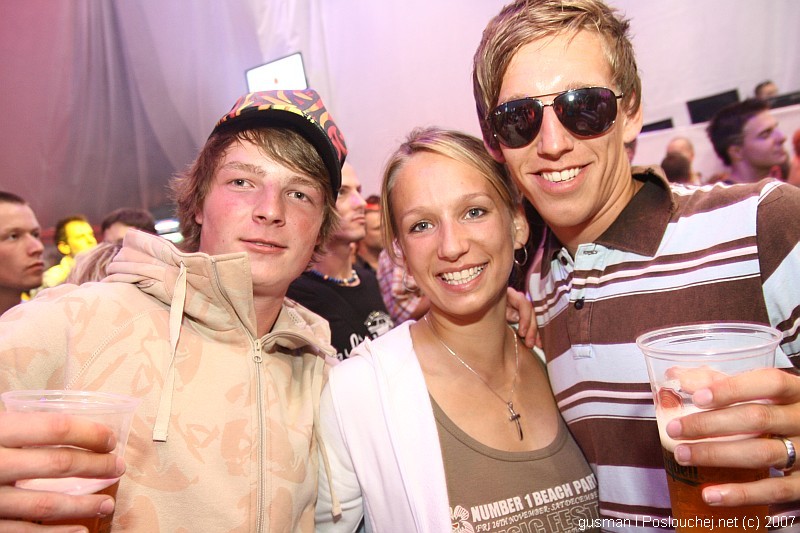 mtv party - 29.6.07 - druha cast