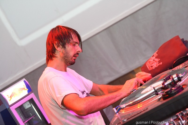 mtv party - 29.6.07 - druha cast