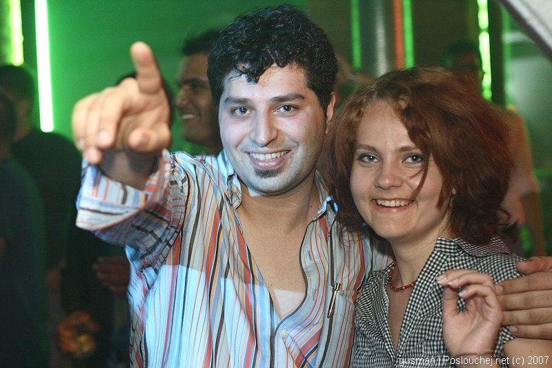 FASHION NIGHT - Čtvrtek 2. 8. 2007