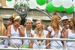 Tet fotky ze Street Parade - fotografie 112
