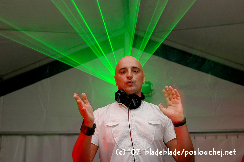 CYBERNIGHT - Pátek 31. 8. 2007