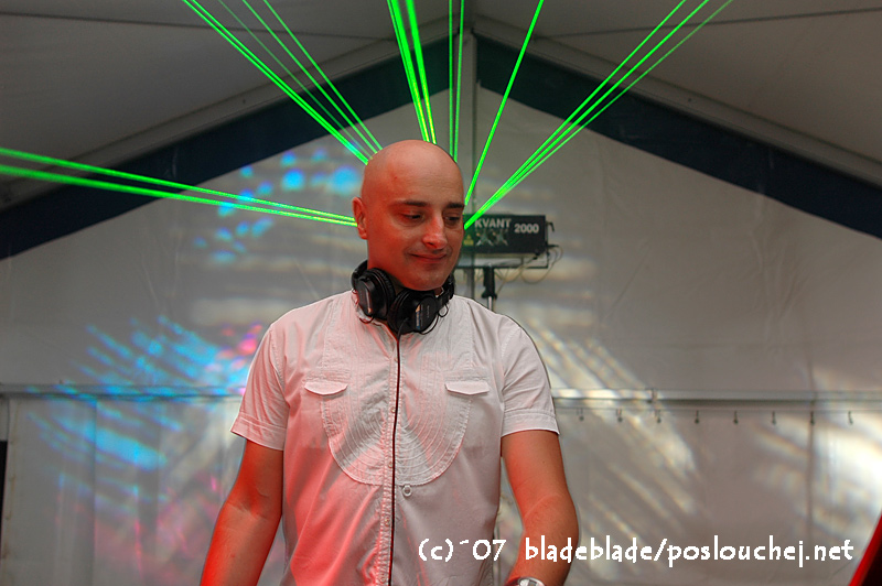 CYBERNIGHT - Pátek 31. 8. 2007