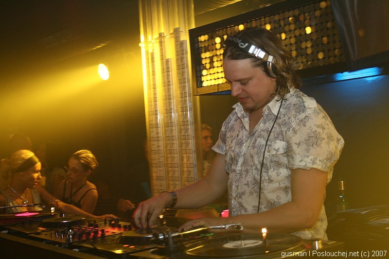MECCAMIX OPENING PARTY - Sobota 8. 9. 2007