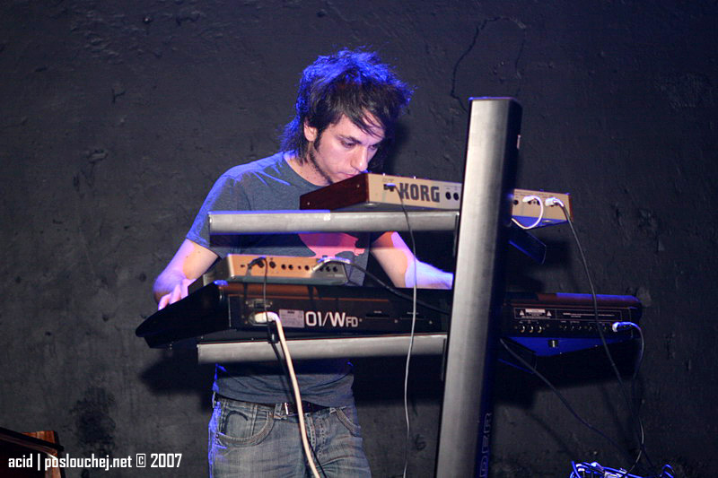 MUSIC INFINITY - Středa 12. 9. 2007