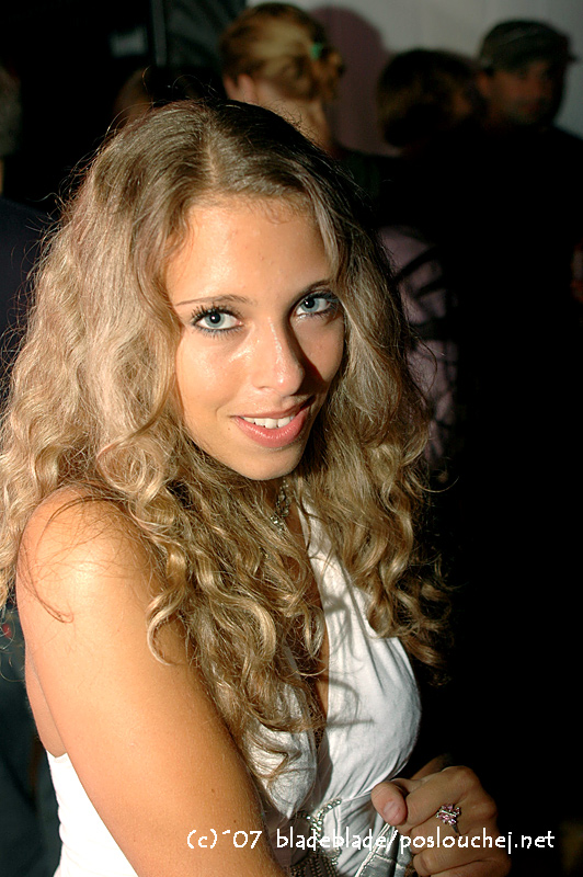 IN BETWEEN ALBUM TOUR - Pátek 14. 9. 2007