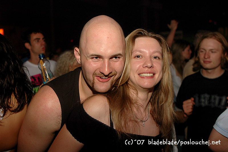 IN BETWEEN ALBUM TOUR - Pátek 14. 9. 2007