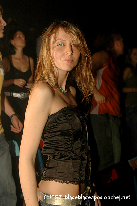IN BETWEEN ALBUM TOUR - Pátek 14. 9. 2007